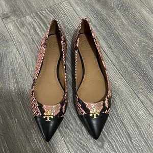 Tory Burch Pointed Flats sz 7